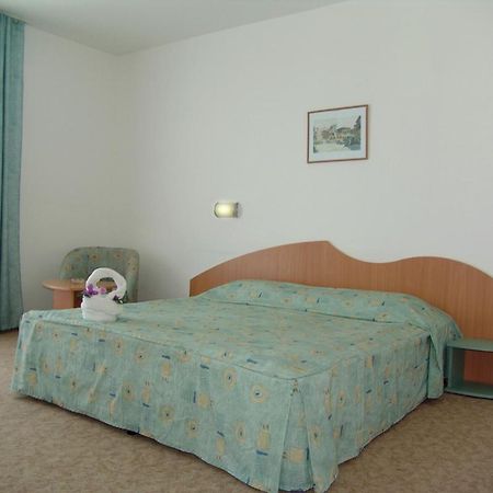 Mena Palace Hotel Sunny Beach Buitenkant foto