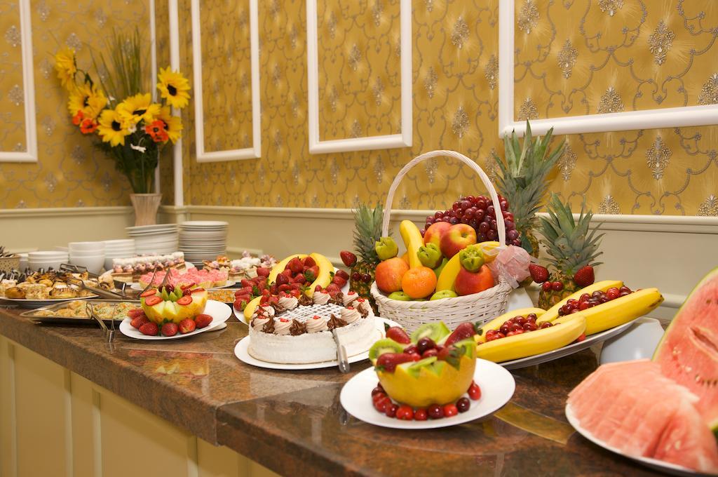 Mena Palace Hotel Sunny Beach Buitenkant foto